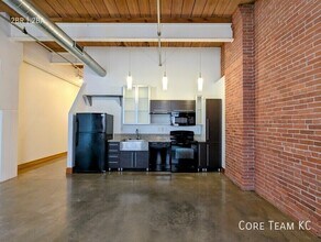 382 W 22nd St in Kansas City, MO - Building Photo - Building Photo