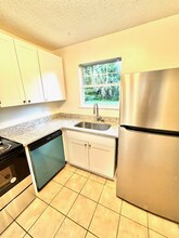 99 S 3rd St in Pensacola, FL - Foto de edificio - Building Photo