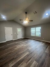 320 S Liberty St in Webb City, MO - Building Photo - Building Photo