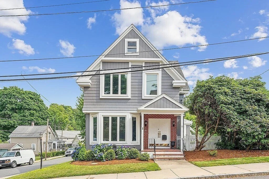 32 Water St in Marlborough, MA - Building Photo