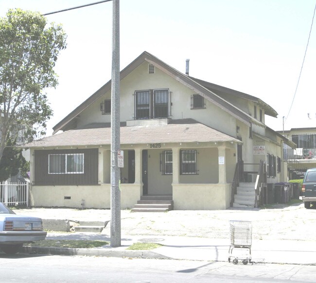 1415-1425 Martin Luther King Jr Ave in Long Beach, CA - Building Photo - Building Photo