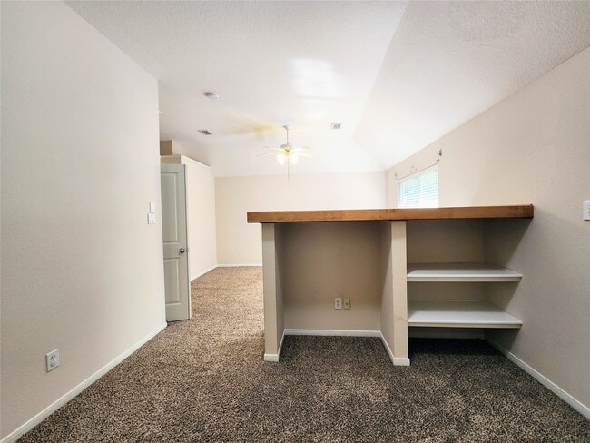 property at 11 Cider Mill Ct