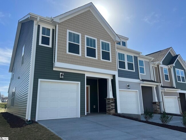 1327 Maplesmith Wy in Moore, SC - Building Photo - Building Photo