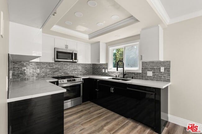 24802 La Paz Ave in Dana Point, CA - Building Photo - Building Photo