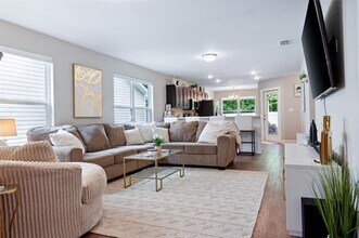 6198 Jordans Pass Dr in Tallahassee, FL - Building Photo - Building Photo