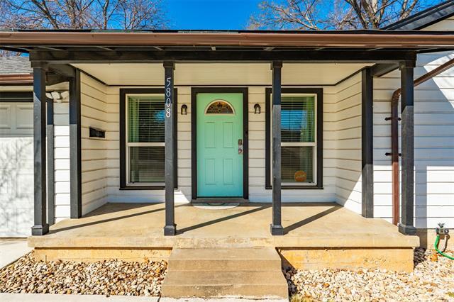 5808 Locke Ave in Fort Worth, TX - Building Photo - Building Photo