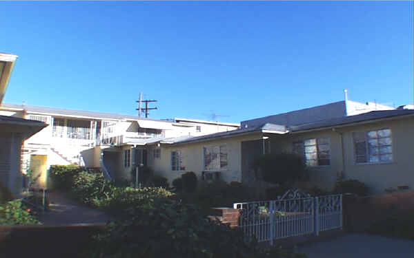 5506 Valley Blvd in Los Angeles, CA - Building Photo