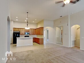 927 Meadow Glade Dr in Winter Garden, FL - Building Photo - Building Photo