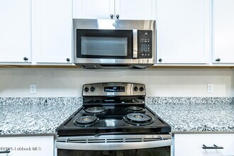 12003 Englewood Ave in Lubbock, TX - Building Photo - Building Photo