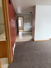 126 10th St N, Unit 126 10th St N. in La crosse, WI - Foto de edificio - Building Photo