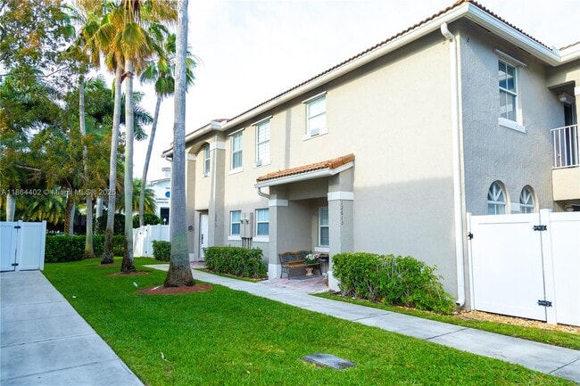 property at 12615 SW 53rd St