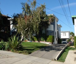1353-1355 Edgecliffe Dr in Los Angeles, CA - Building Photo