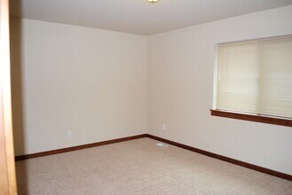16424 42nd Ave SE in Bothell, WA - Building Photo - Building Photo
