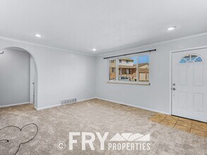 6930 W 25th Pl in Lakewood, CO - Building Photo - Building Photo