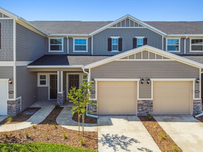 property at 9798 Fiddleback Ln