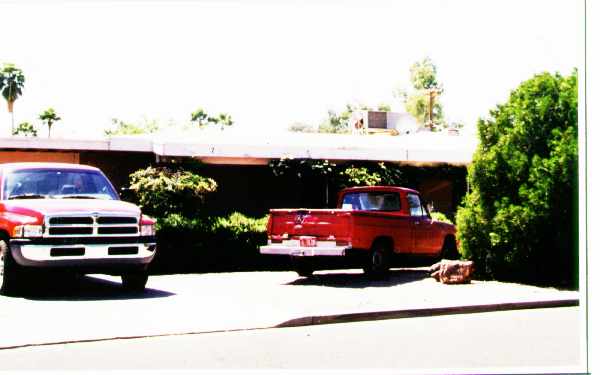 1715-1717 E 5th Ave in Mesa, AZ - Foto de edificio - Building Photo