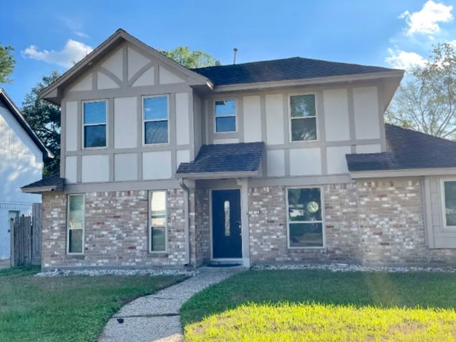 14111 Wickersham Ln in Houston, TX - Building Photo - Building Photo