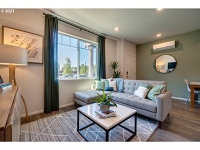 property at 2614 NE 116th Pl