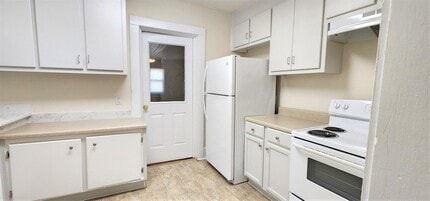 413 N Magnolia St in Sumter, SC - Building Photo - Building Photo