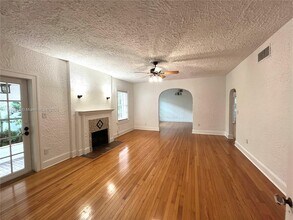 713 Tibidabo Ave in Coral Gables, FL - Building Photo - Building Photo
