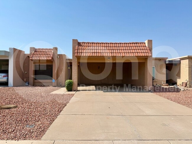 744 W Oxford Dr in Tempe, AZ - Building Photo - Building Photo