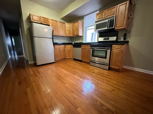 37 N Preston St, Unit 3