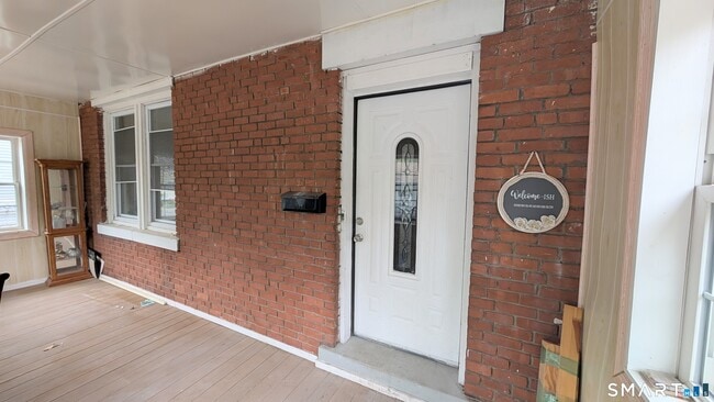 15 June St in East Hartford, CT - Building Photo - Building Photo