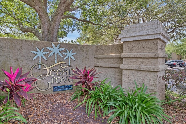 property at 29 Arbor Club Dr