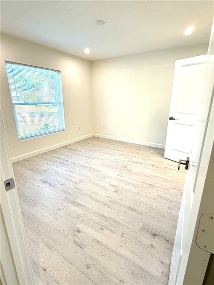 1635 22nd Ave SW in Vero Beach, FL - Foto de edificio - Building Photo