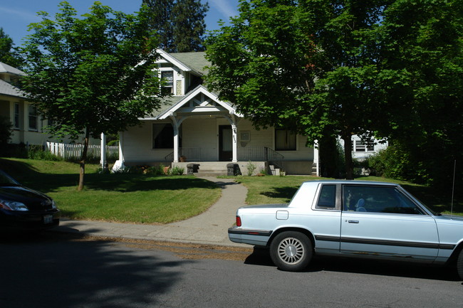 822 S Adams St in Spokane, WA - Building Photo - Building Photo