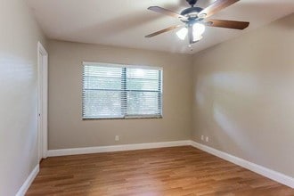 9104 Affirmed Ln in Boca Raton, FL - Foto de edificio - Building Photo