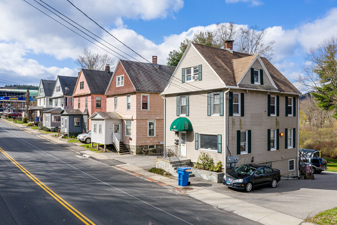 28-44 S Main St in Winsted, CT - Building Photo