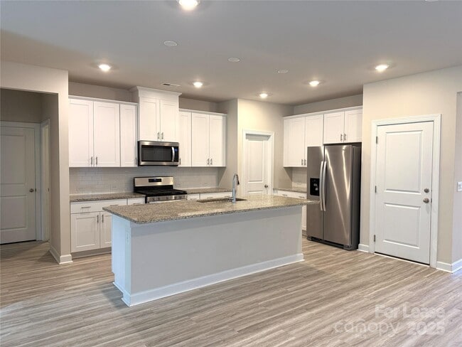 4350 Evening Trl in Concord, NC - Building Photo - Building Photo