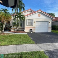 13412 NW 5th Pl in Plantation, FL - Building Photo - Building Photo