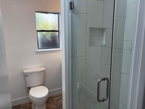 377 Burke St in Pointblank, TX - Building Photo - Building Photo