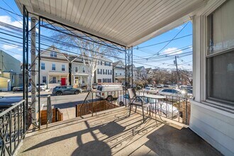 215 Dodd St in Weehawken, NJ - Building Photo - Building Photo