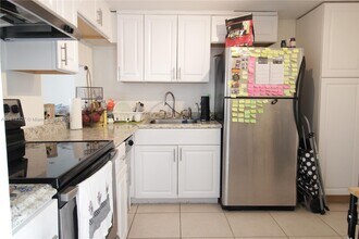 1591 NE Miami Gardens Dr in Miami, FL - Building Photo - Building Photo