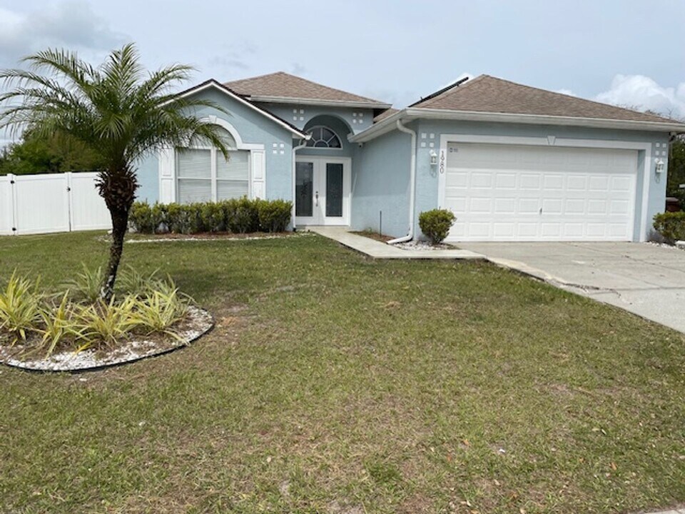1980 Peridot Cir in Kissimmee, FL - Building Photo