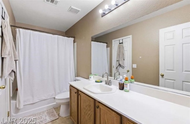 916 E Bob Barney Ct in North Las Vegas, NV - Building Photo - Building Photo