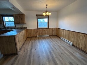 253 W Main St in Dunn Center, ND - Building Photo - Building Photo