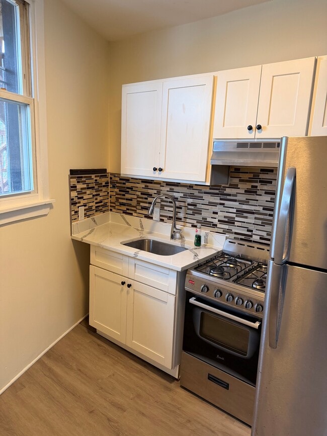 325 Atlantic Ave, Unit 1