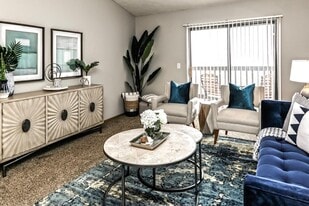 Southwest Gables Apartments in Omaha, NE - Building Photo