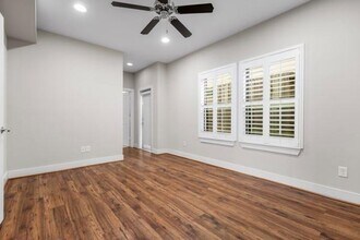 3304 McKinney St in Houston, TX - Building Photo - Building Photo