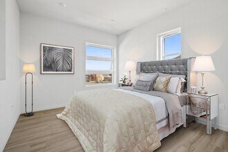 Thrive on 7th in San Pedro, CA - Building Photo - Building Photo