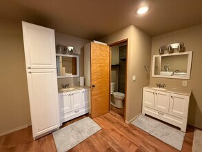 3404 W 46th Ave, Unit SI ID1324048P in Kennewick, WA - Foto de edificio - Building Photo