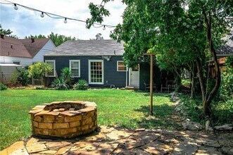 4328 Calmont Ave in Fort Worth, TX - Building Photo - Building Photo