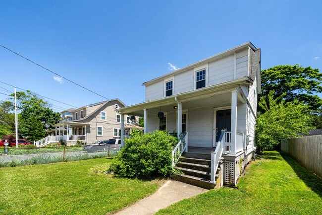 175 2nd Ave in Long Branch, NJ - Foto de edificio - Building Photo