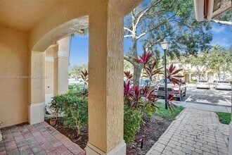 2613 SW 83rd Terrace in Miramar, FL - Building Photo - Building Photo