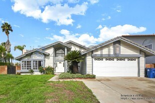 19335 E Branding Iron Rd in Walnut, CA - Building Photo