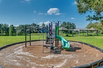 Aventine at Forest Lakes Apartment Homes in Oldsmar, FL - Foto de edificio - Building Photo